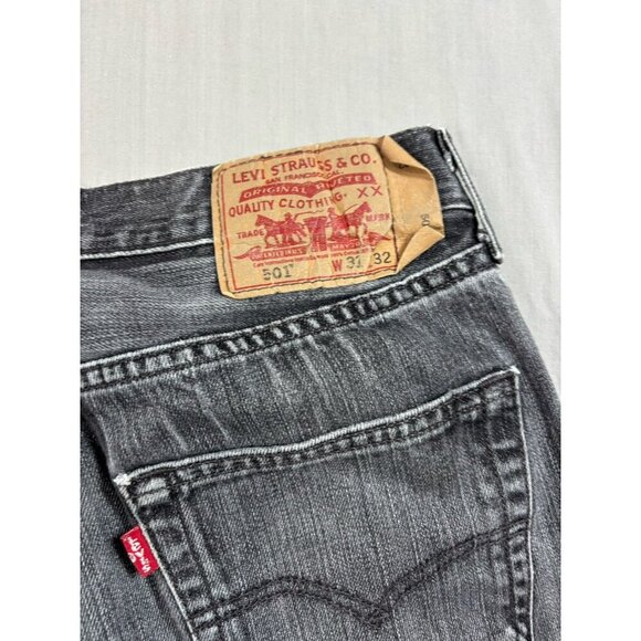 Levi’s 501 Jeans Mens 32x32 Black Denim Button Fly Straight Leg Regular 29x29 - Picture 8 of 9